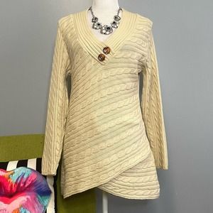 Venus Cream Cable Knit Layered Hem Pullover Sweater